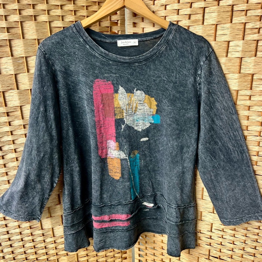 Jess & Jane Long Sleeve Top in Charcoal